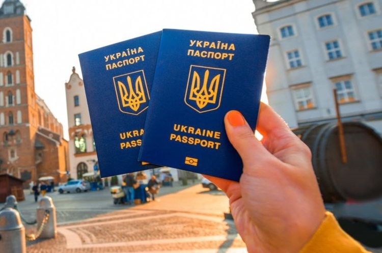 Безвіз не скасують