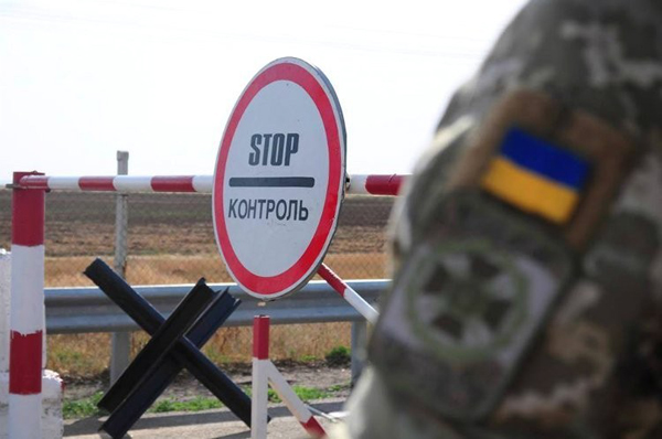 Уряд дозволив піший перехід через кордон у Шегинях