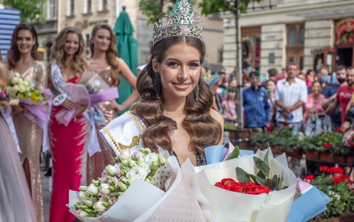 «Міс Львів-2020» стала 18-річна Юлія Гоцак