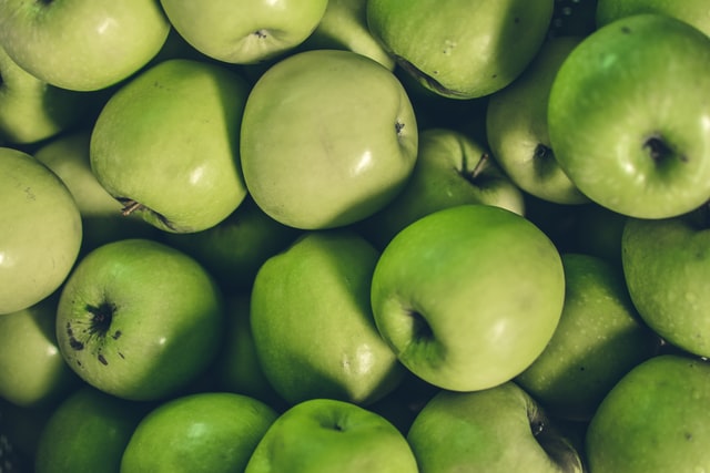 Названі продукти, які найбільш подорожчали за півроку