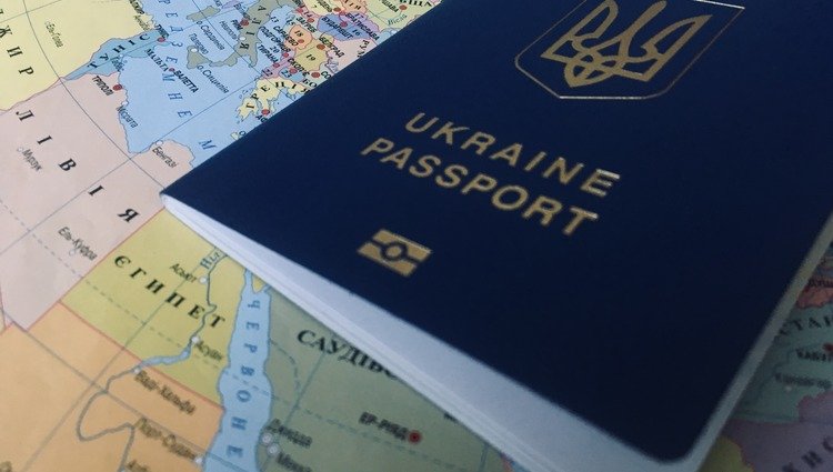 З 1 вересня українці не зможуть в’їхати в Білорусь без закордоного паспорта
